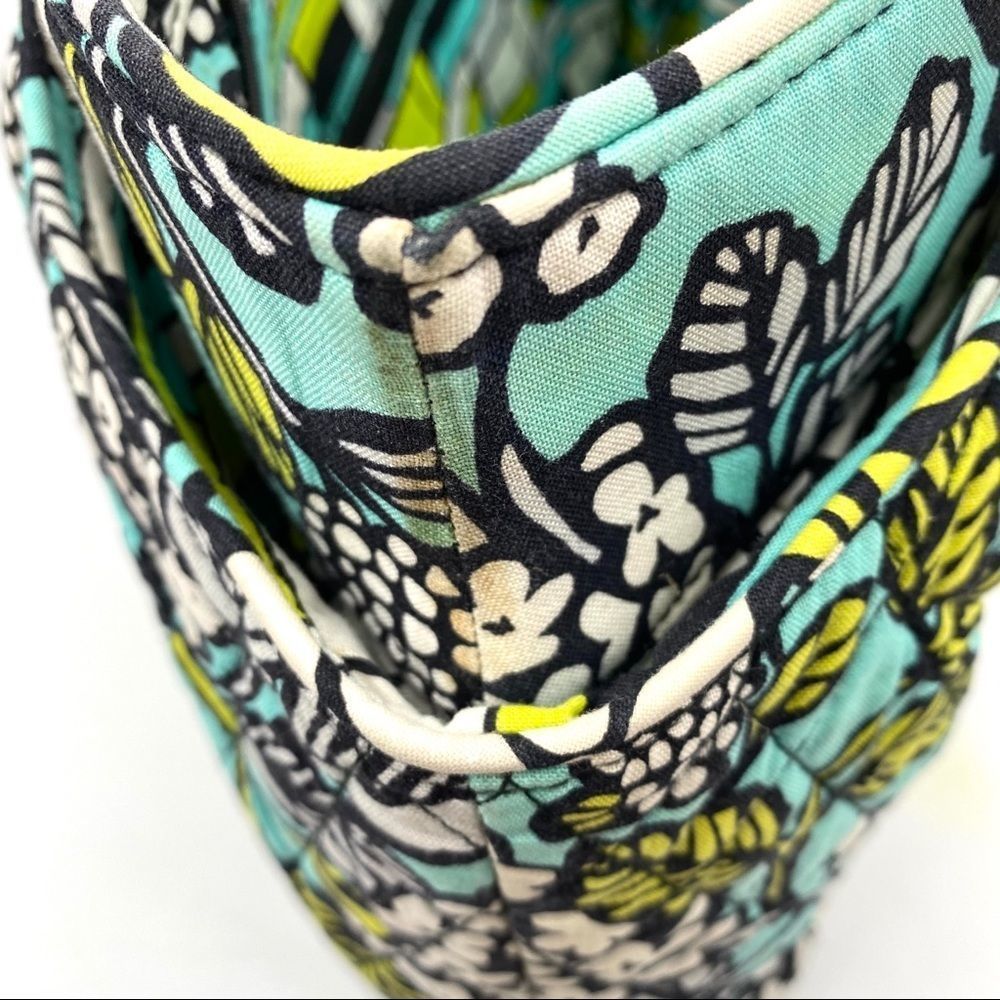 Vera Bradley “Abby” in ISLAND BLOOMS purse bag - Picture 14 of 16